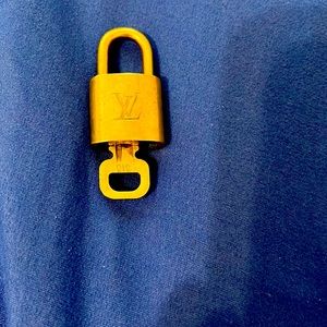 LV Louis Vuitton Lock  and Key #313